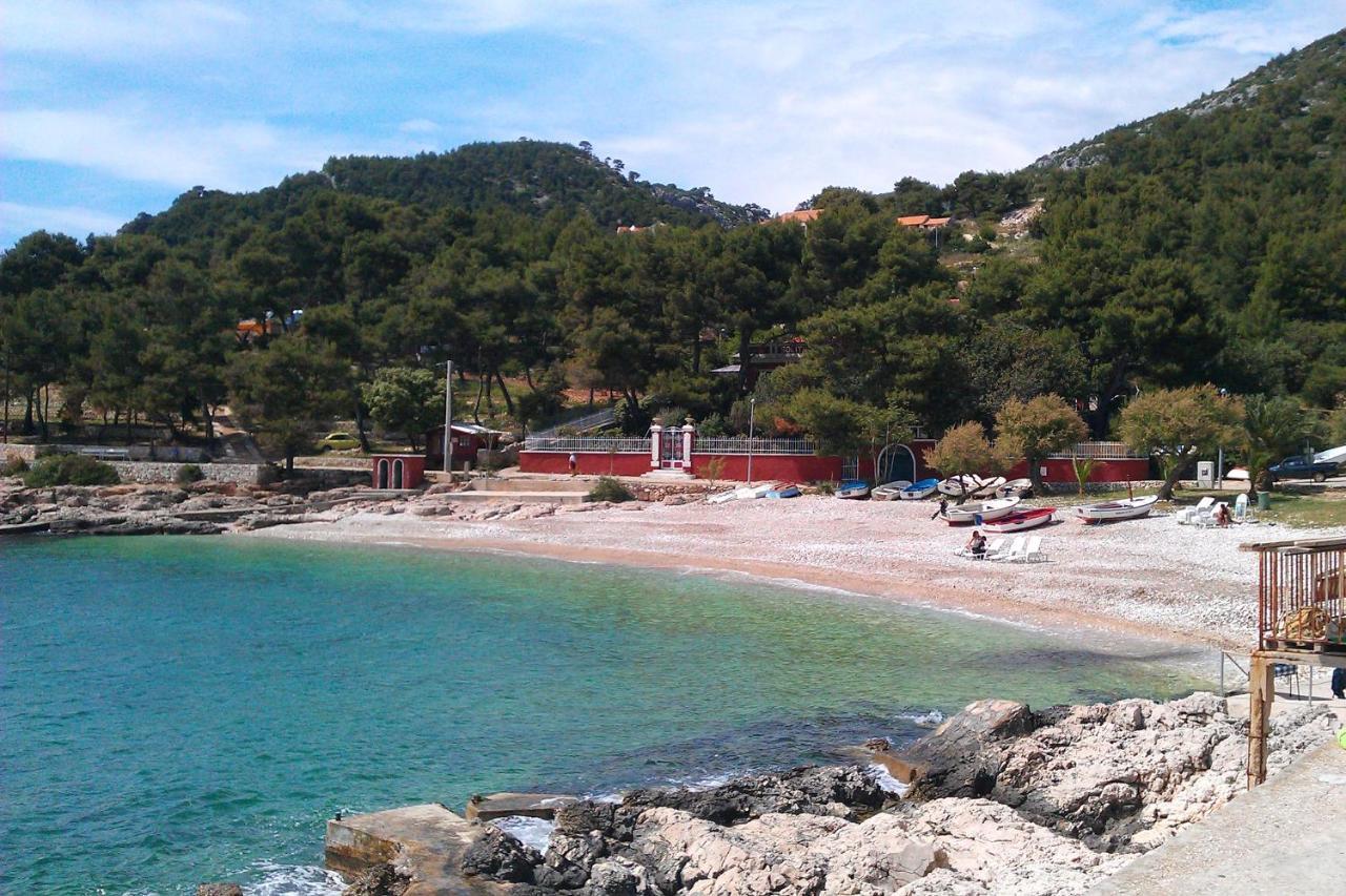 Apartments By The Sea Milna, Hvar - 12244 Exterior photo